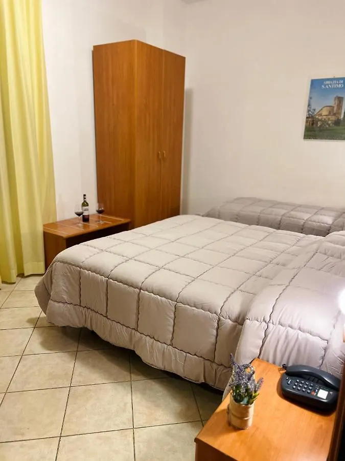 Hotel Vico Alto Siena 3*,